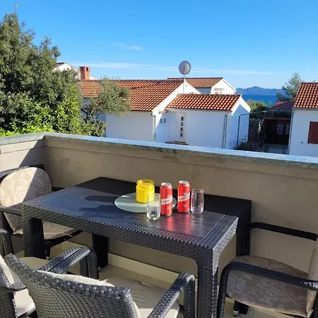 Apartman Luna *